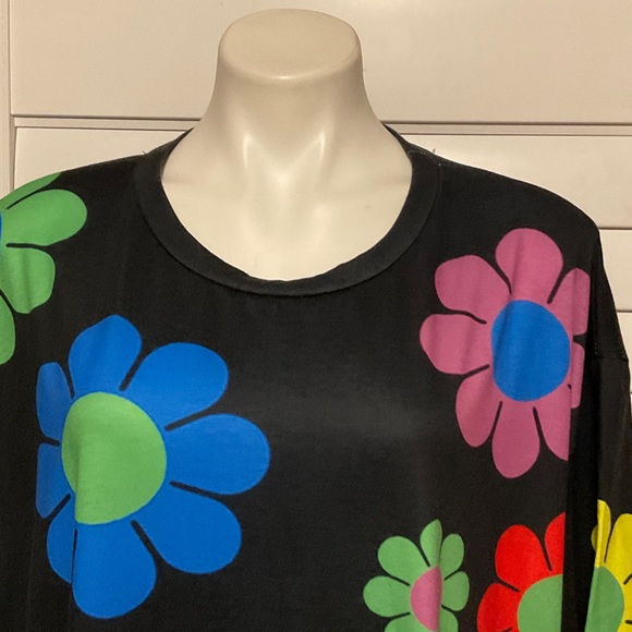 SHEIN Multicolor Floral Short Sleeve Tee - Picture 2 of 8